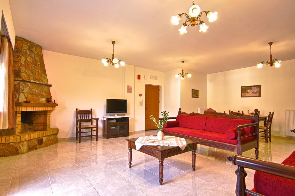 Petrochori Aparthotel Petrochori (Crete) Quarto foto